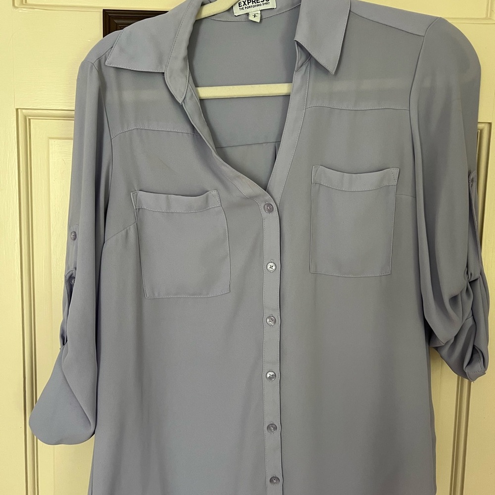 Express Women's Pale Purple Button-Up Blouse